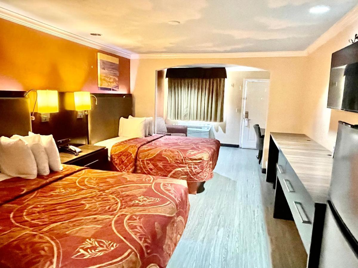 Luxury Inn Liberty Dış mekan fotoğraf