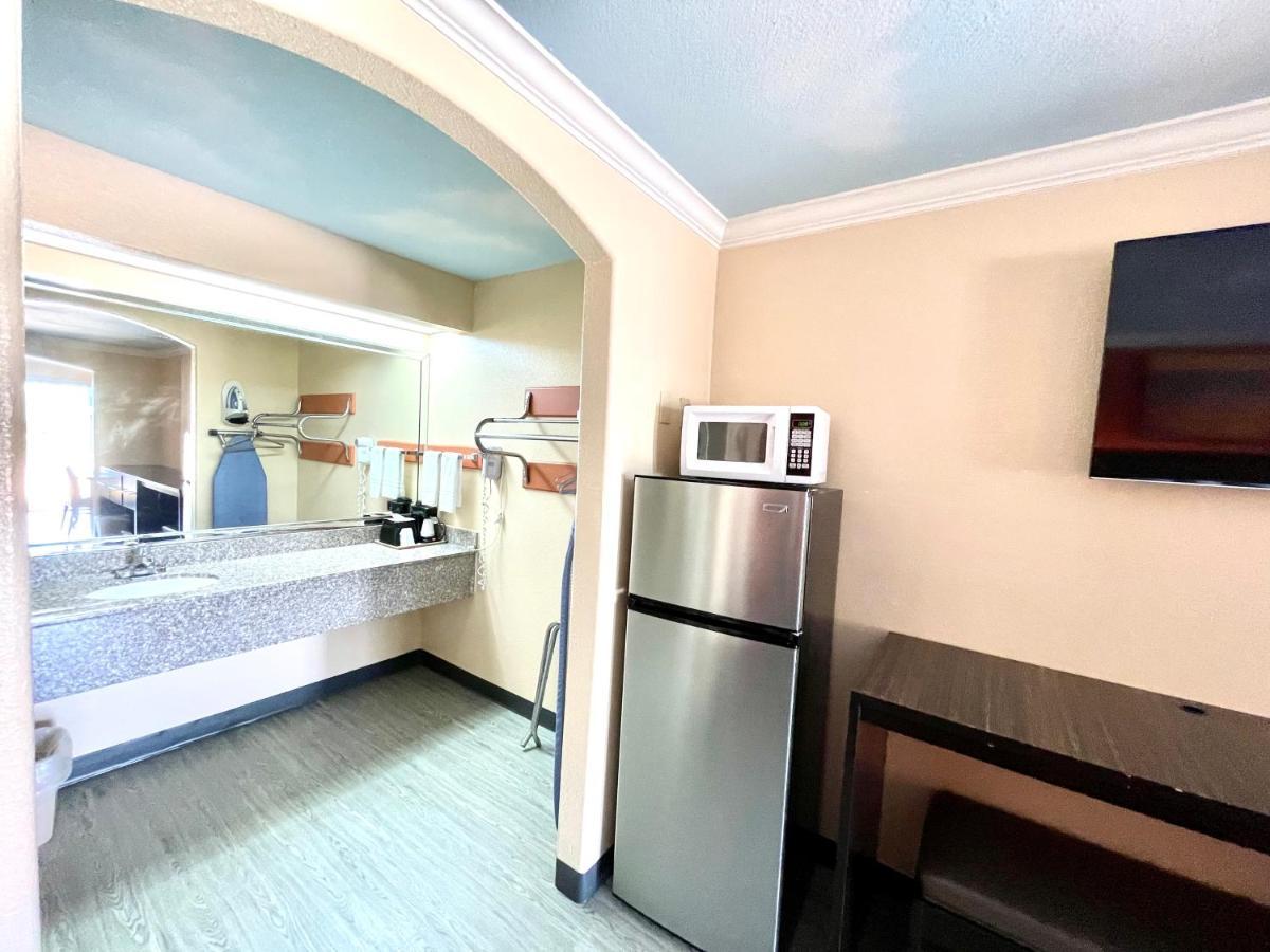 Luxury Inn Liberty Dış mekan fotoğraf